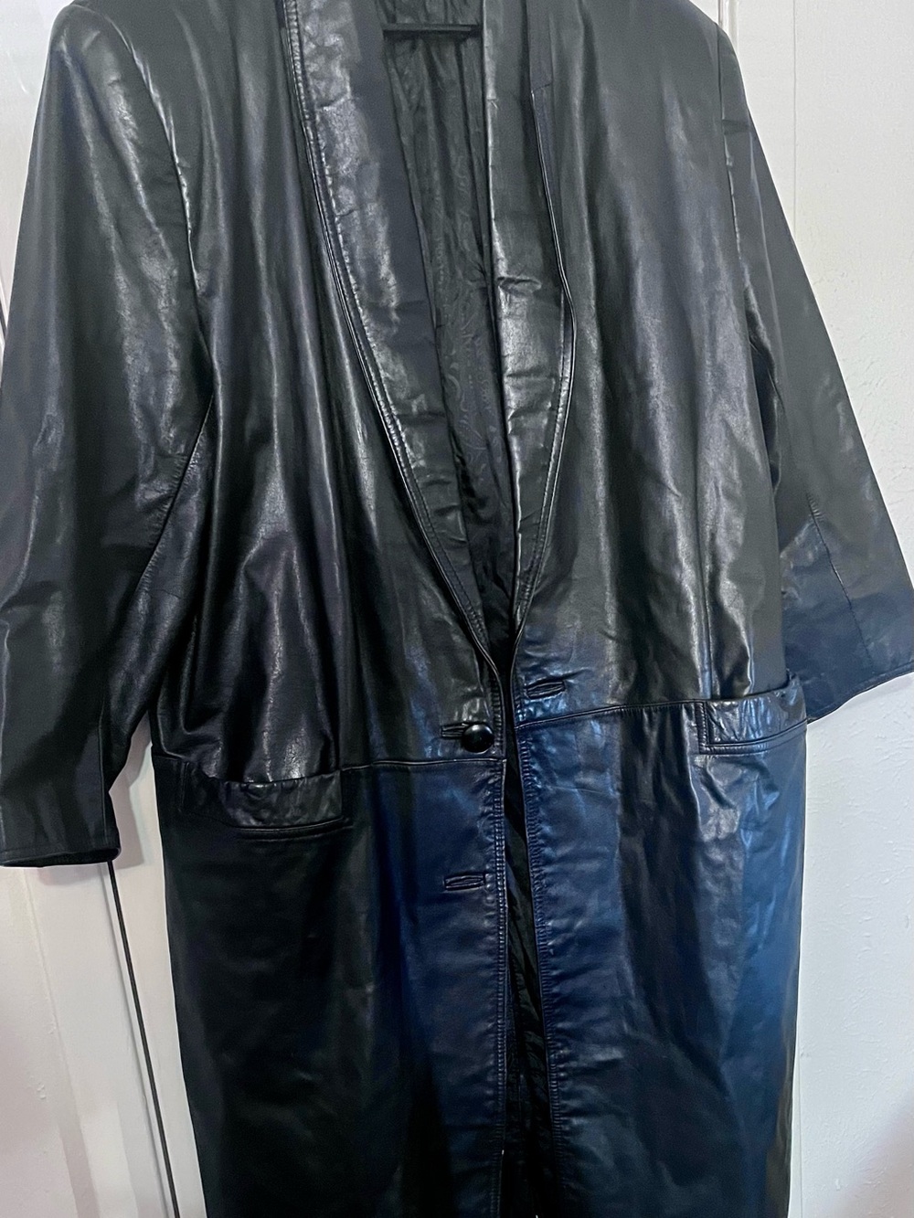 Classic Black Leather Trench Coat - Timeless Men's Outerwear
